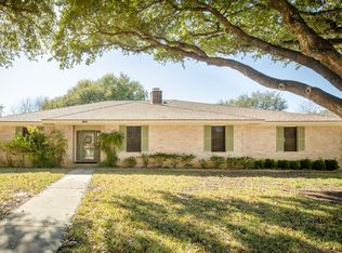 1235 Clearwater Dr, New Braunfels, TX 78130