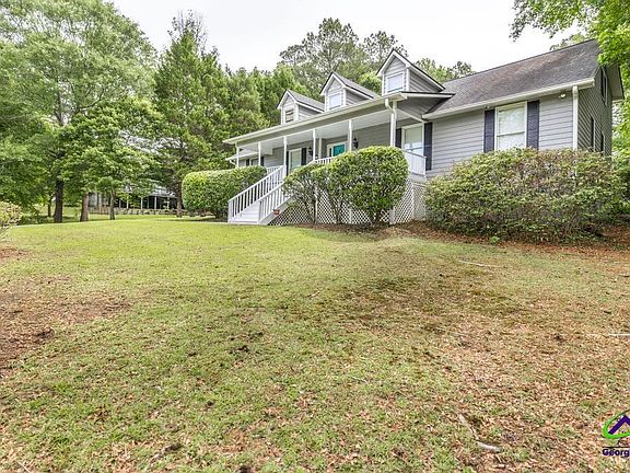 4th image of 202 Rivoli Oaks Dr