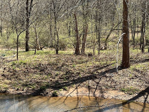 4th image of 000 Indian Creek Road