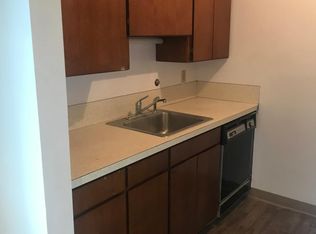 10525 Midvale Ave N, Seattle, WA 98133