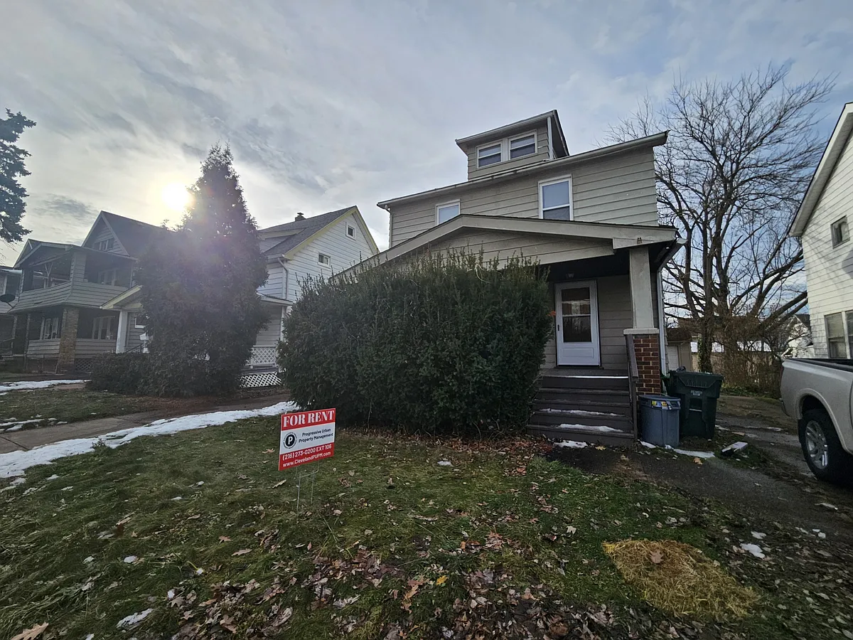 Building Photo - 4916 E 85th St
