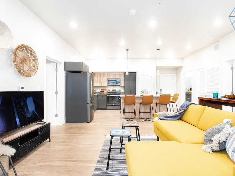 Pierpont By Urbana — Photo 99