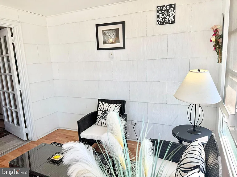 104 Nautilus Dr — Photo 28