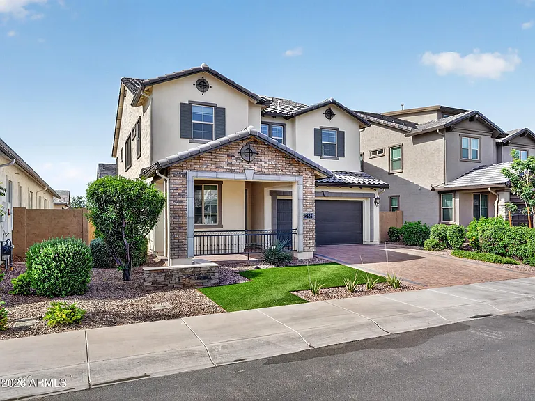 2141 E Flamingo Way — Photo 12