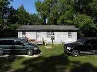 484 Cavanaughtown Rd, Richlands, NC 28574