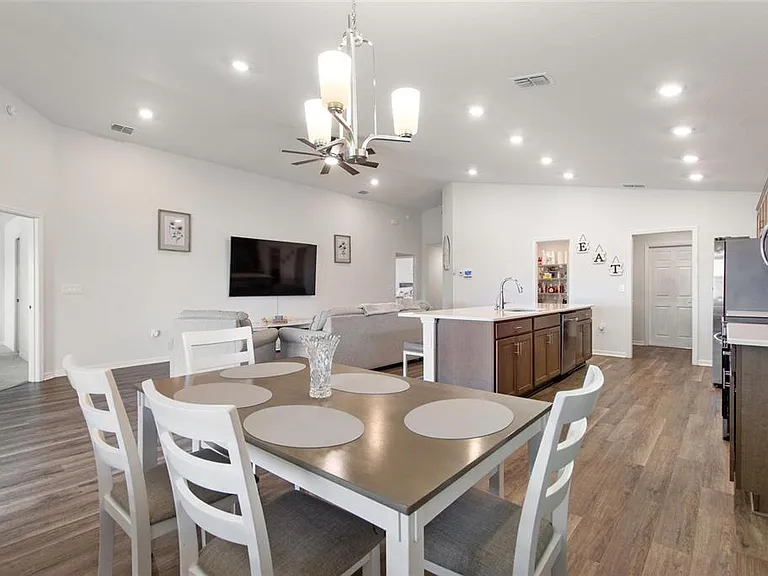 2852 San Marco Way — Photo 17