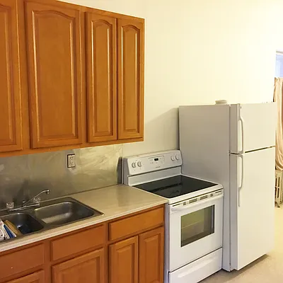 Rented by Stewart Harrison LLC | media 18