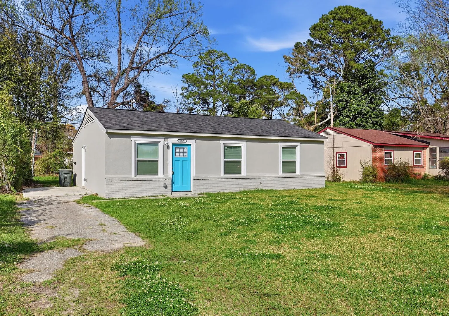 Newly Renovated Home in Westside Savannah — Photo 2
