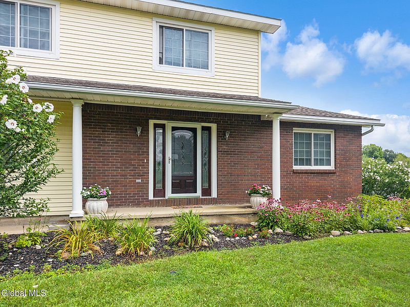 4th image of 407 Hidley Road