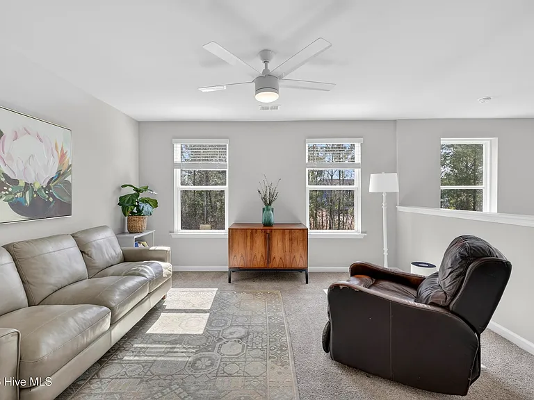 3647 Roseblossom Dr — Photo 30