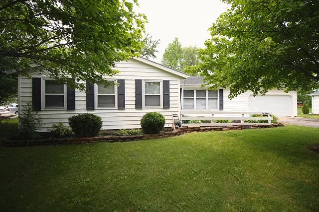 420 Willeke Ave photo 1