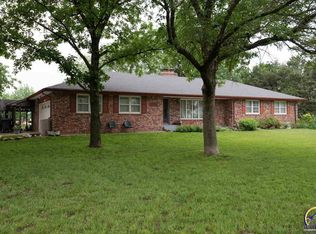 4245 NW Hodges Rd, Silver Lake, KS 66539