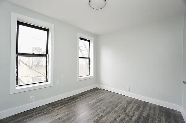 Rented by BRICK & GALO REALTY CORP | media 7