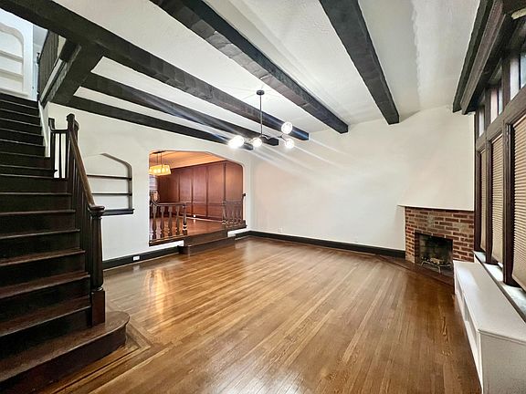 2nd image of 6742 Ingram St
