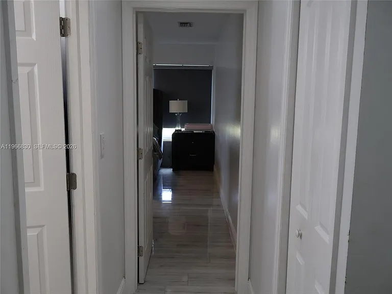 5505 SW 9th St #5505 — Photo 45