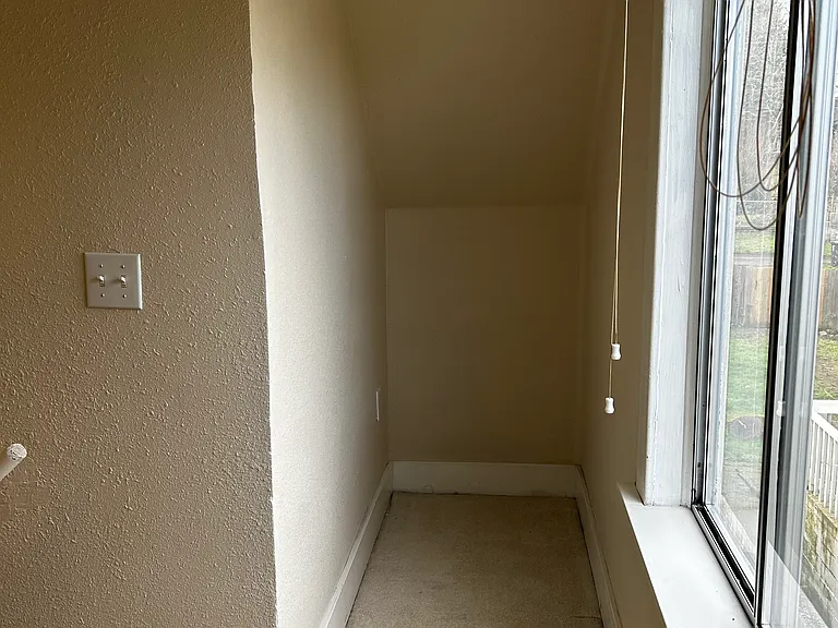 4330 S K St — Photo 22