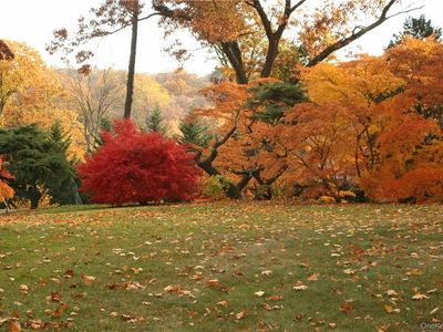 22 Castle Walk, Scarsdale, NY, 10583