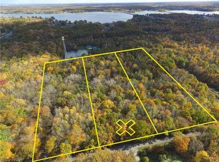 N Mahoning Portage County Line Rd, Lake Milton, OH 44429