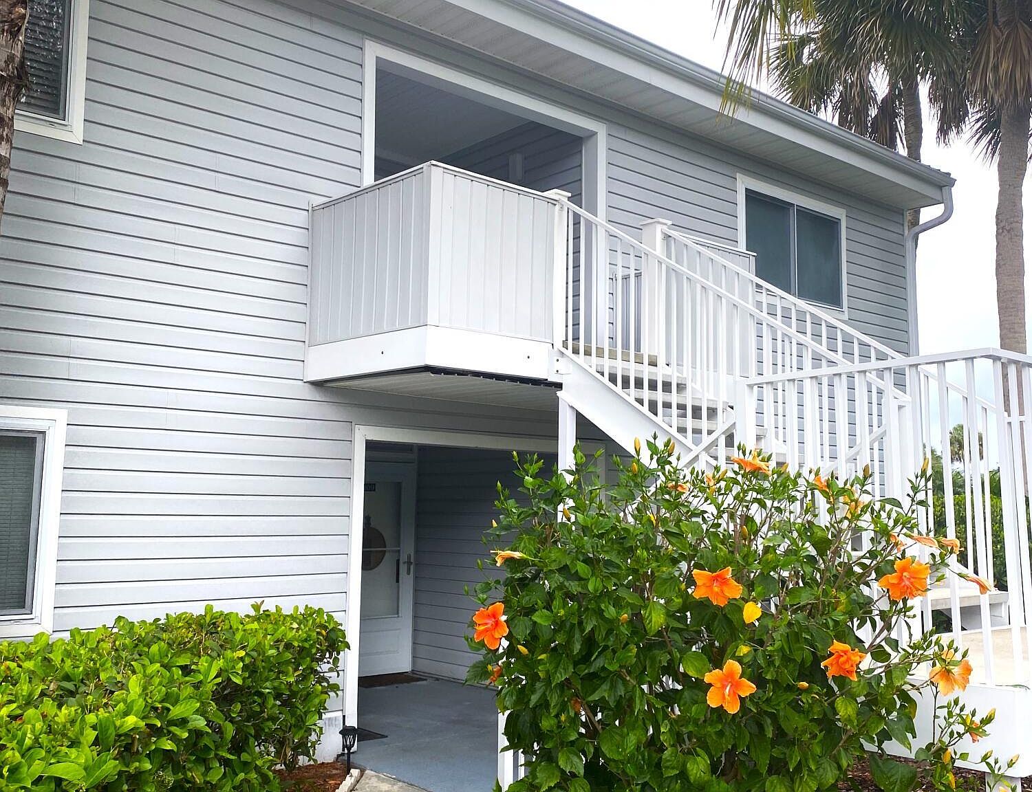 210 RIVER BEND Place UNIT B, Welaka, FL 32193 MLS 2015121 Zillow