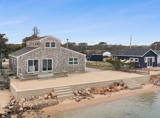 154 Shore Dr E, Amagansett, NY 11930