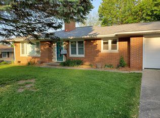 415 S Westgate Ave, Jacksonville, IL