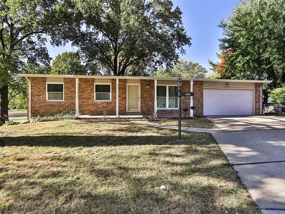 1st image of 2061 Northaire Ln