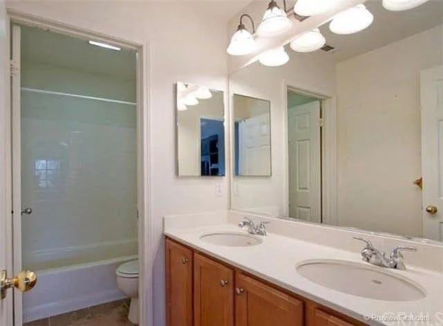 32849 Northshire Cir — Photo 17