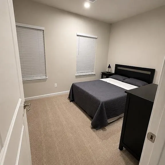 7556 Hancock St — Photo 10