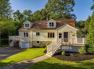73 Bridge St, Chelmsford, MA 01824