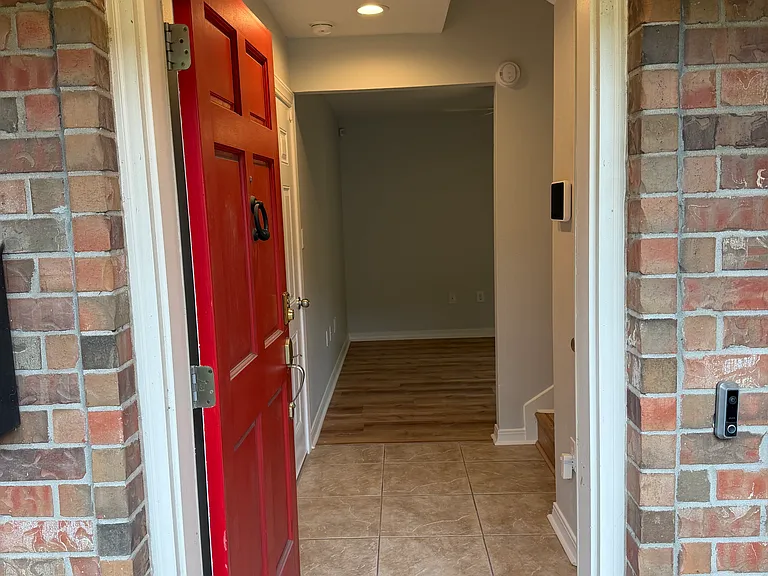 442 Maple St — Photo 5