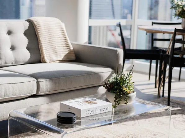 180 Morgan Street image 44 of 140