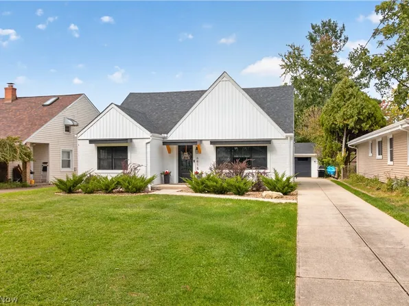 6818 Franke Rd, Middleburg Heights, OH 44130