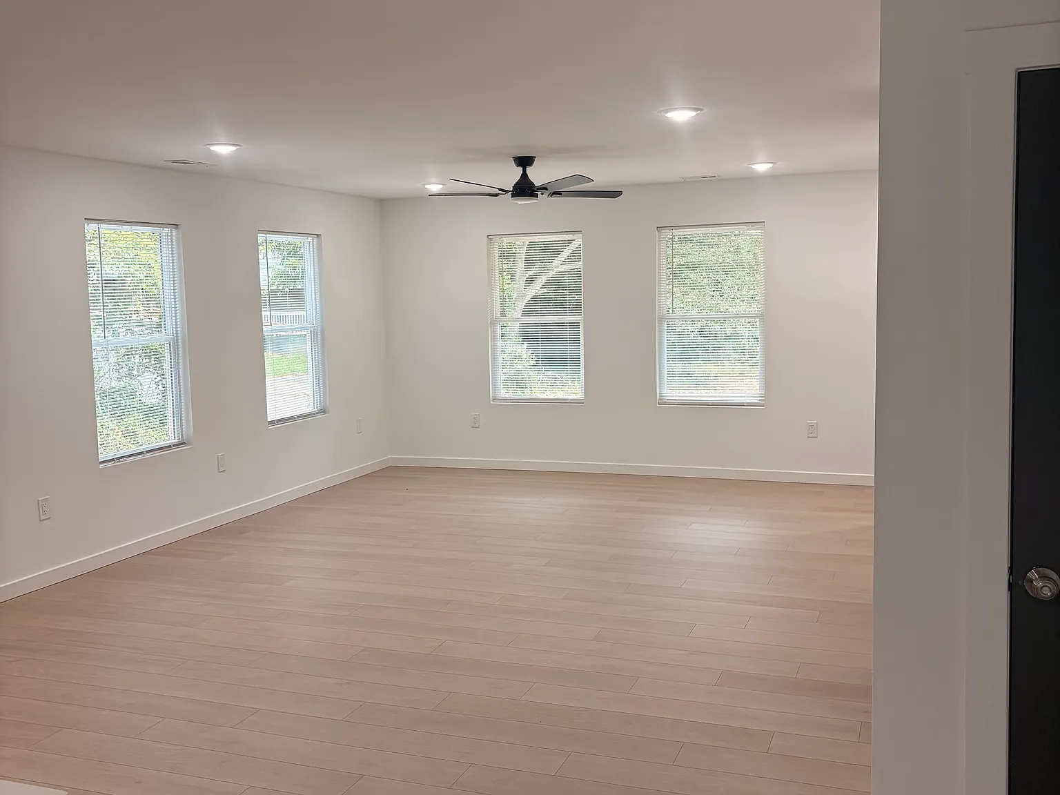 3 bed, 1520 sqft, $1,850 — Photo 3