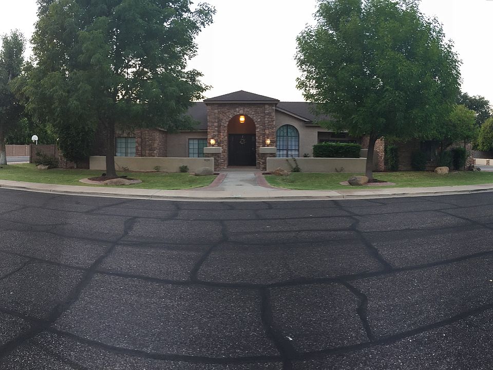 1st image of 909 N Heritage