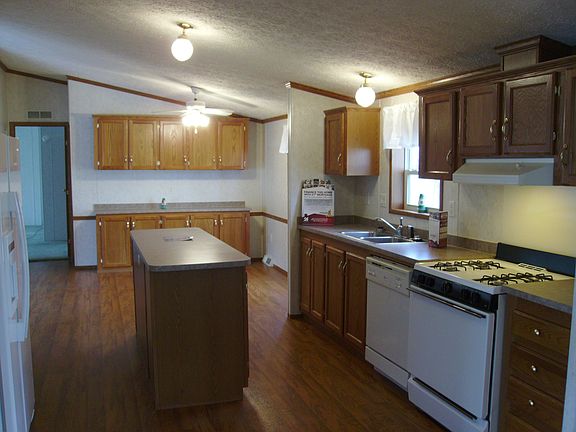4th image of 13720 Center St Lot 1