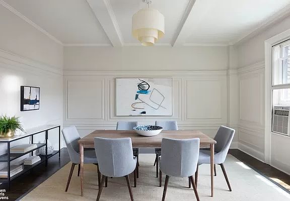4th image of 203 W 81st St APT 6D