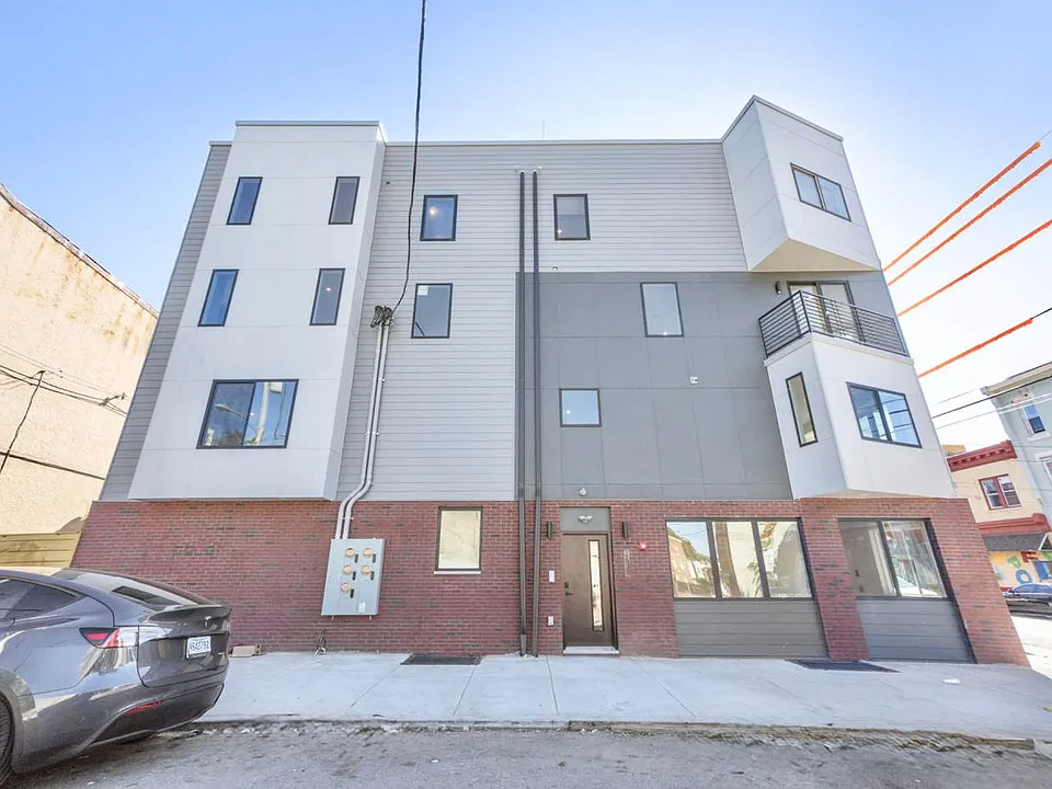 2639 Cecil B. Moore Ave- DPD 4285 Warwick