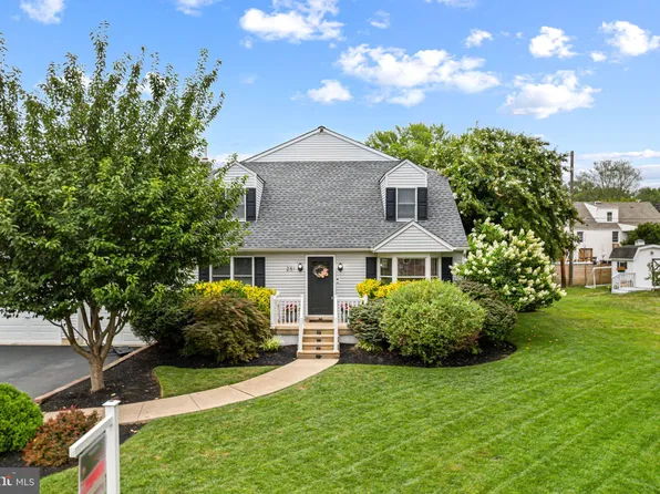 251 Rosewood Ave, Langhorne, PA 19047