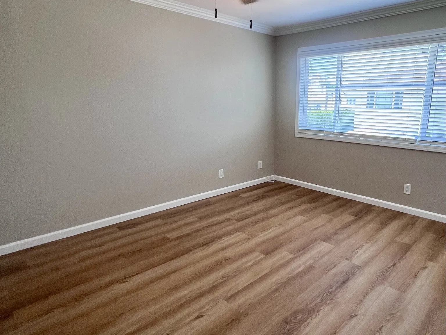2 bed, 1.5 bath, 1200 sqft, $3,550 — Photo 4