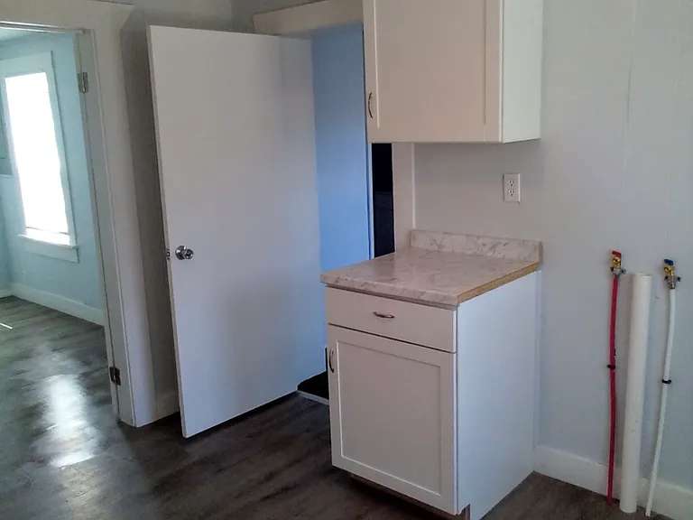 40 SE 32nd St — Photo 5