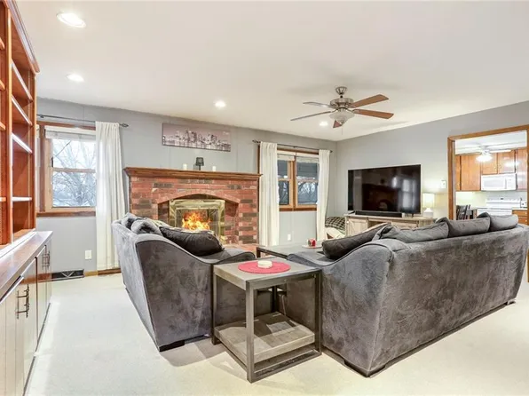 1309 Limit St, Leavenworth, KS 66048