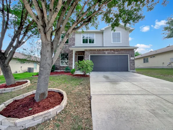 737 Hightrail, Schertz, TX 78108