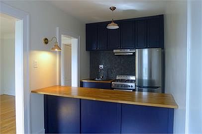 3rd image of 1780 Van Dyke St #202