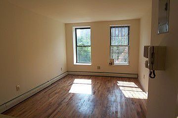 5th image of 950 Columbus Ave APT 2C