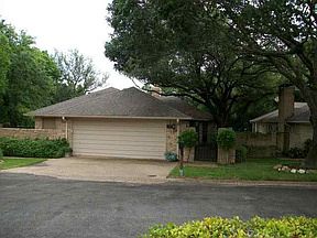 1st image of 16 Sugar Creek Pl
