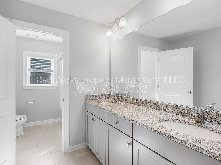 2783 Berkhamstead Cir — Photo 26