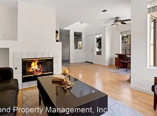 420 Florencia Ln, Vista, CA 92083