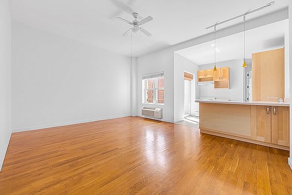1st image of 358 W 30th St APT 3C