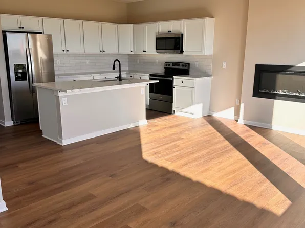 5402 N Briskbay Ct, Maize, KS 67101