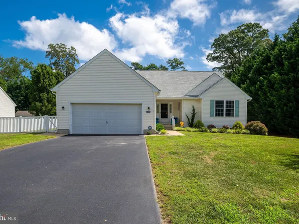 34486 Michelle Dr, Rehoboth Beach, DE 19971